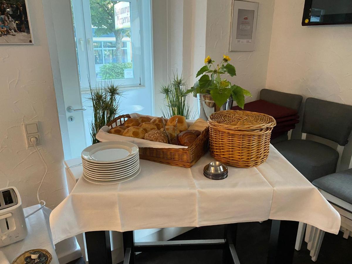 Hotel Apartments Restaurant Cala Luna Marburg Zewnętrze zdjęcie