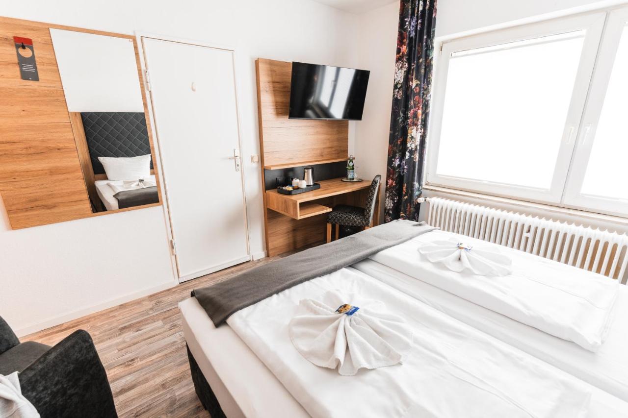 Hotel Apartments Restaurant Cala Luna Marburg Zewnętrze zdjęcie