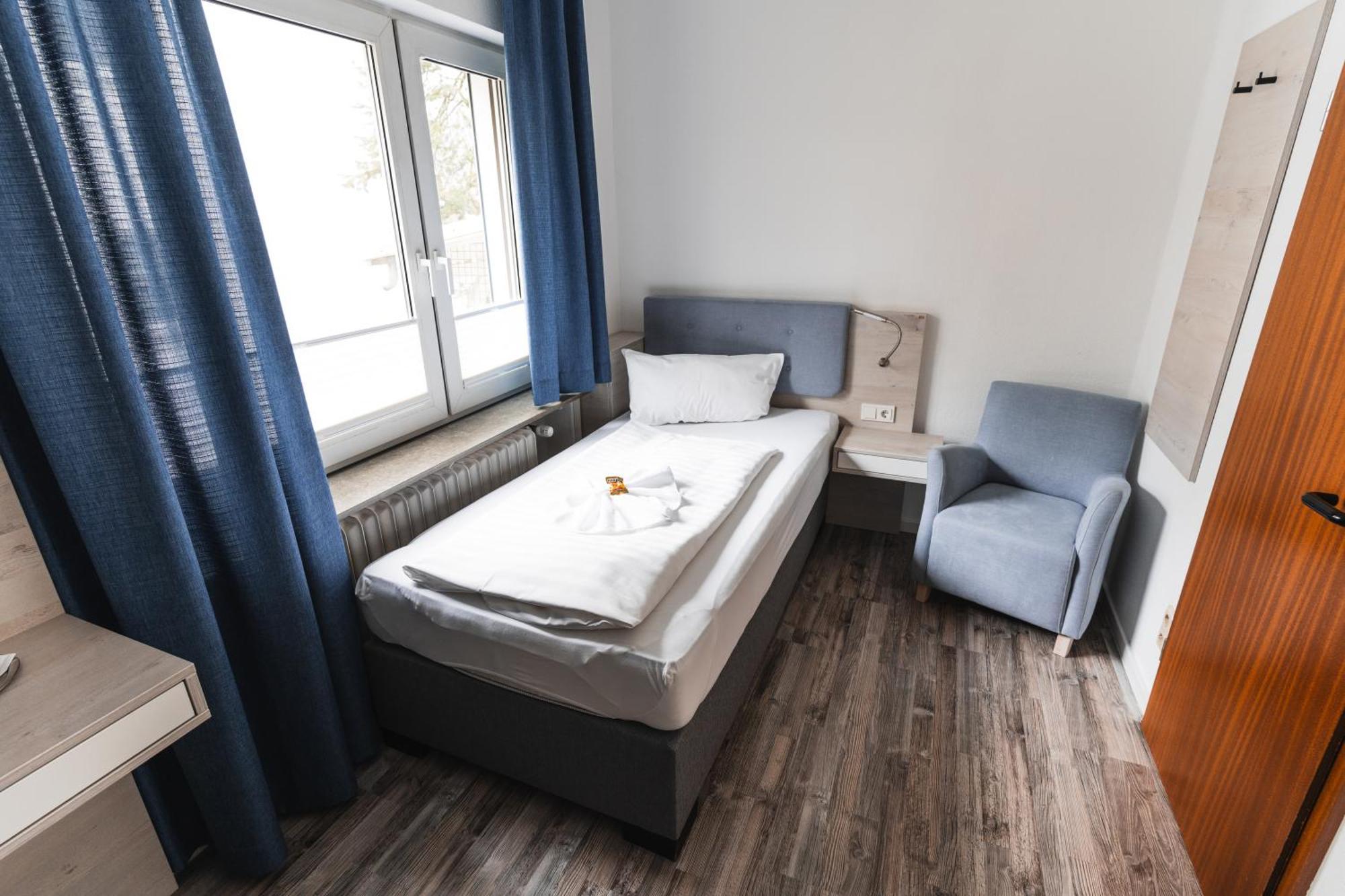 Hotel Apartments Restaurant Cala Luna Marburg Zewnętrze zdjęcie