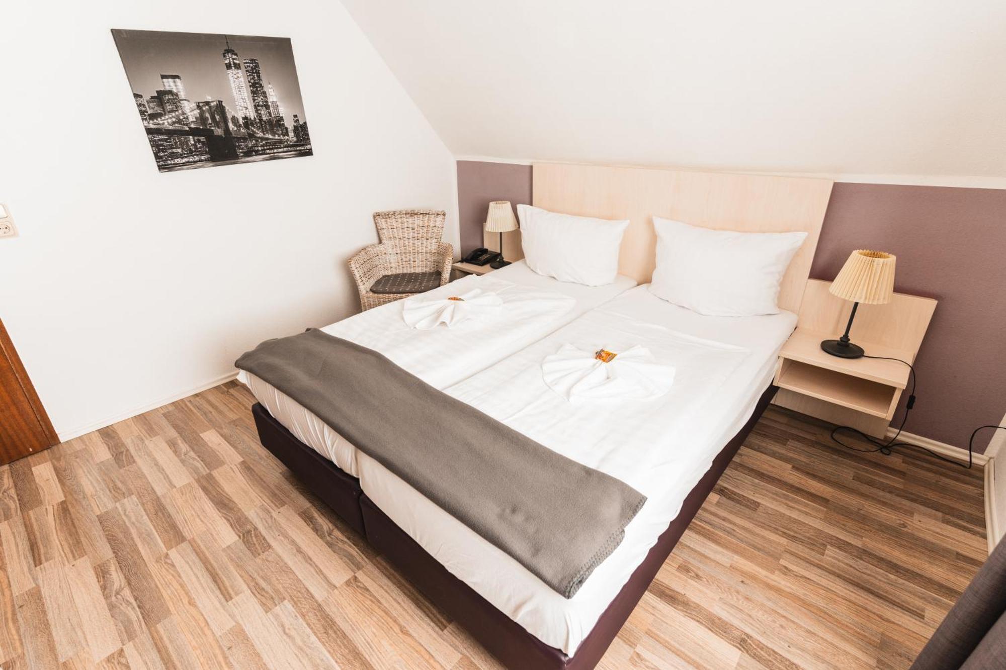 Hotel Apartments Restaurant Cala Luna Marburg Zewnętrze zdjęcie
