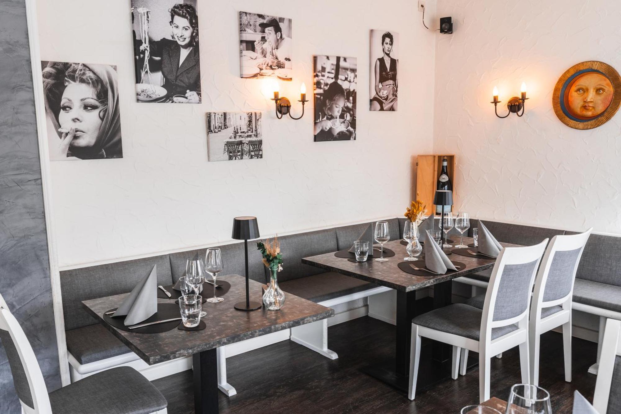 Hotel Apartments Restaurant Cala Luna Marburg Zewnętrze zdjęcie