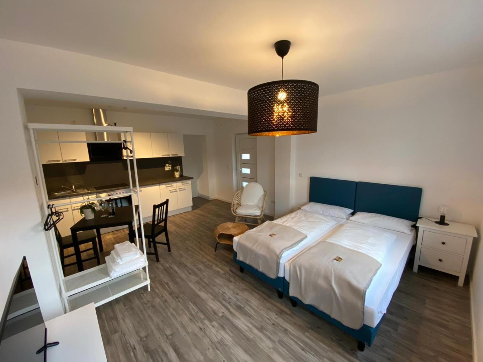 Hotel Apartments Restaurant Cala Luna Marburg Zewnętrze zdjęcie